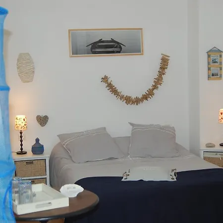 Les De Kerzerho Bed & Breakfast