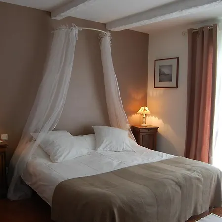 Les De Kerzerho Bed & Breakfast